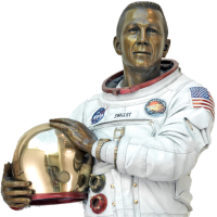 astronaut statue